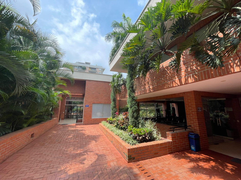 Apartamento En Arriendo - Cristales, Cali