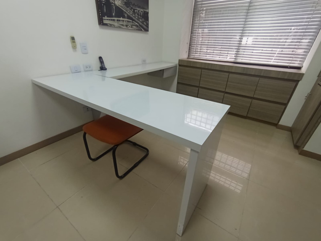 Local En Arriendo - El Limonar, Cali