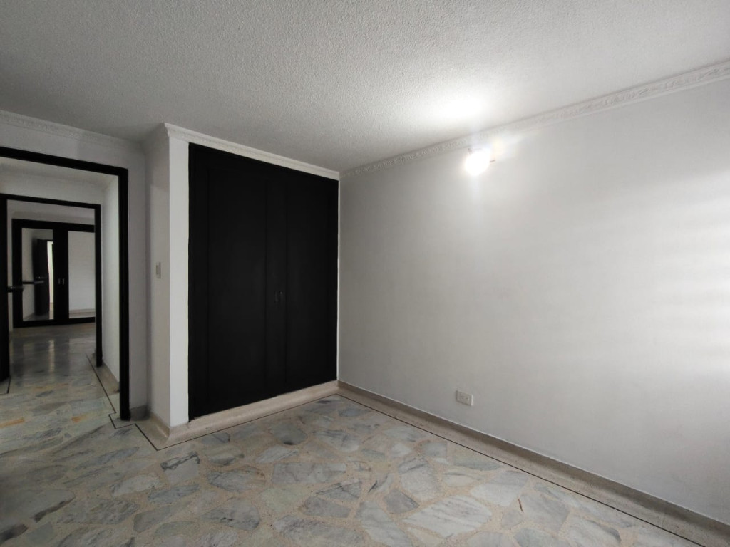 Apartamento En Arriendo - Departamental, Cali