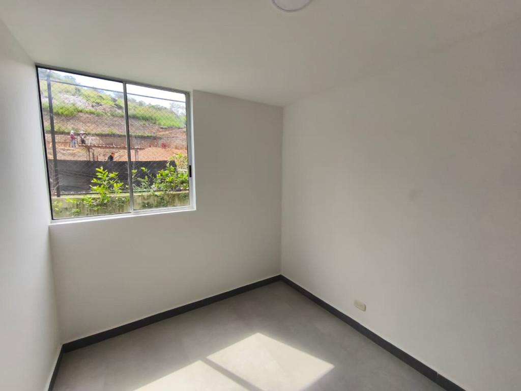 Apartamento En Arriendo - Ciudad Guabinas, Yumbo