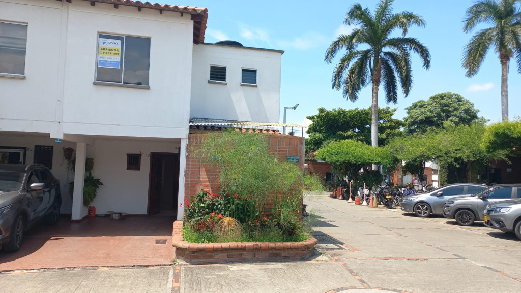 Casa En Arriendo - Las Mercedes, Palmira