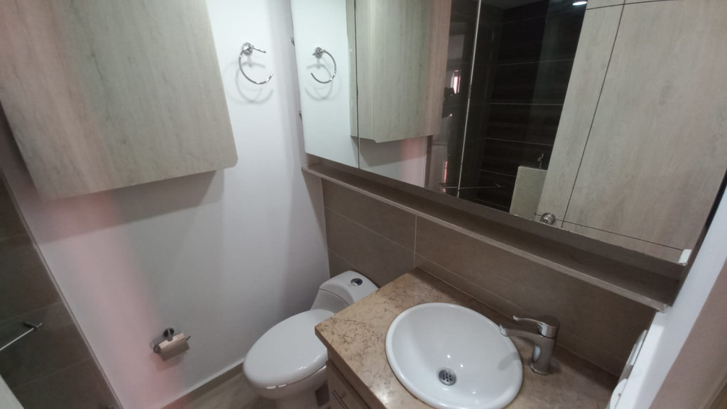 Apartamento En Arriendo - Urbanización La Flora, Cali