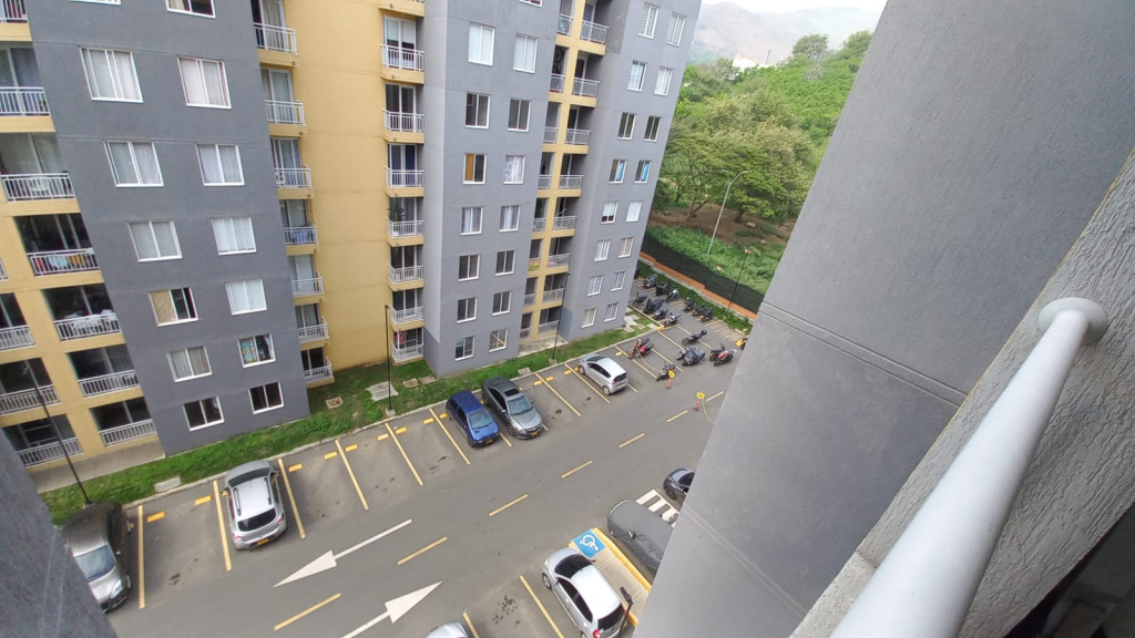 Apartamento En Arriendo - Ciudad Guabinas, Yumbo