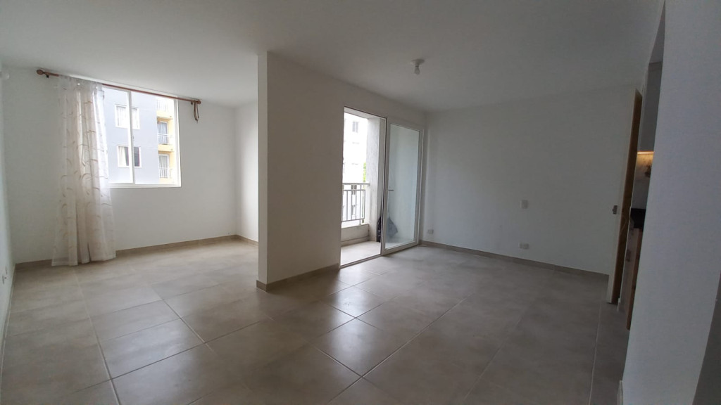 Apartamento En Arriendo - Ciudad Guabinas, Yumbo