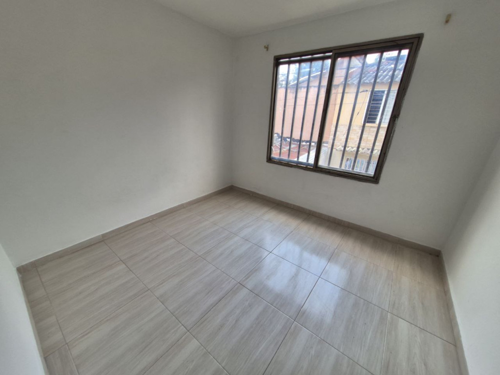 Apartamento En Venta - Los Guaduales, Cali