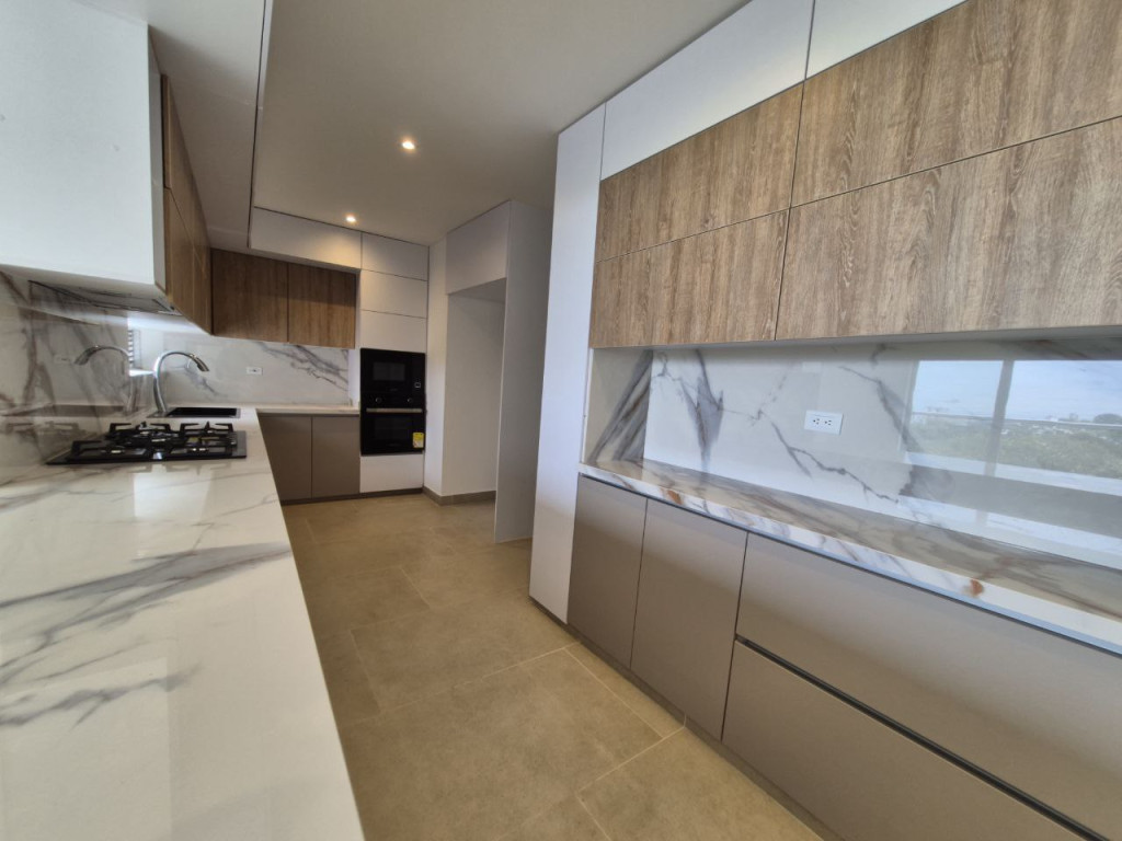 Apartamento En Venta - Pance, Cali