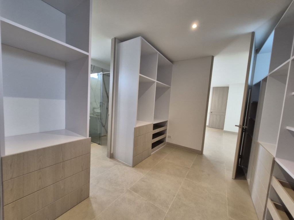 Apartamento En Venta - Pance, Cali