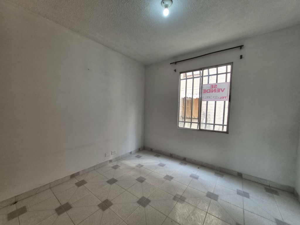 Apartamento En Venta - La Alborada, Cali
