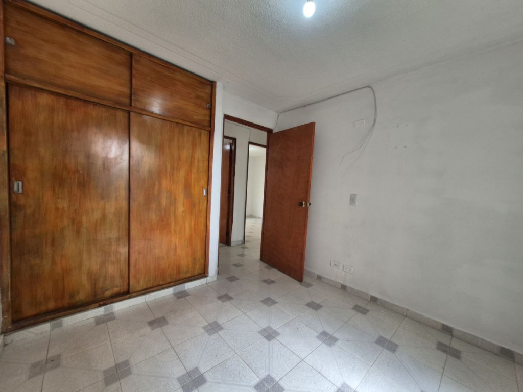 Apartamento En Venta - La Alborada, Cali
