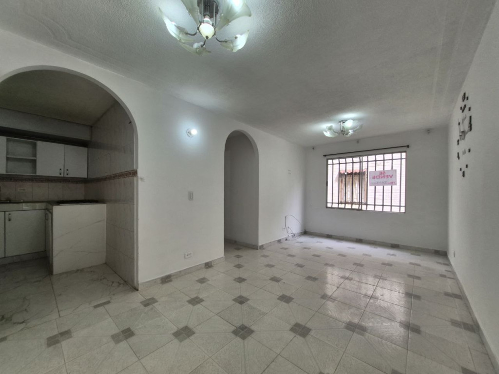 Apartamento En Venta - La Alborada, Cali