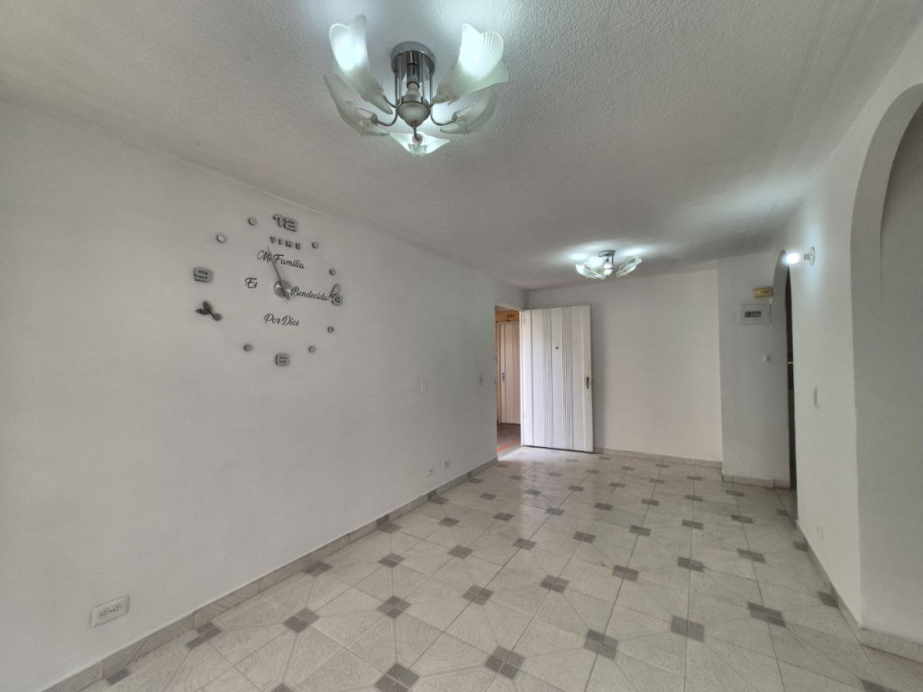 Apartamento En Venta - La Alborada, Cali