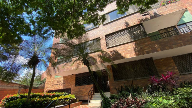 Apartamento En Venta - El Ingenio, Cali