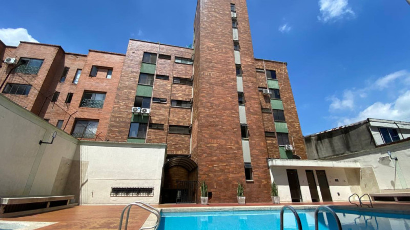Apartamento En Venta - El Ingenio, Cali