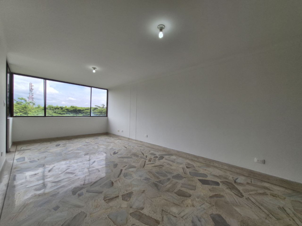 Apartamento En Venta - El Ingenio, Cali