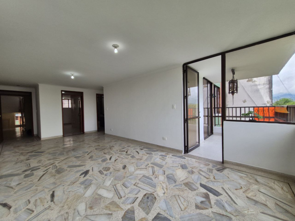 Apartamento En Venta - El Ingenio, Cali