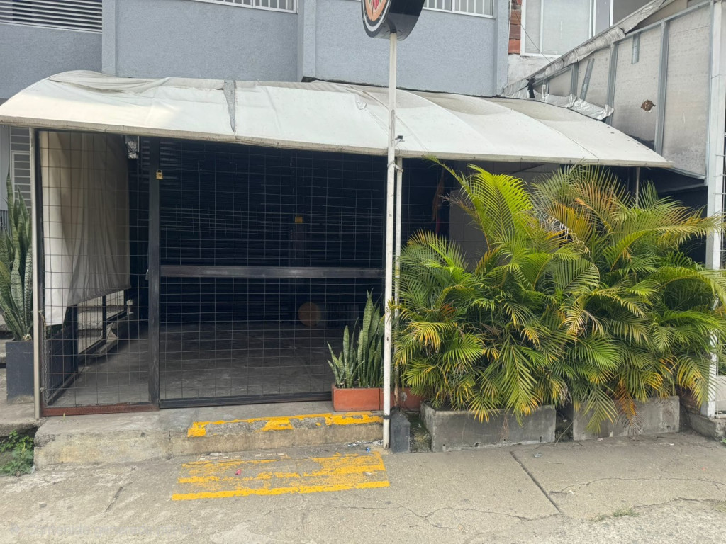 Local En Arriendo - Caney, Cali