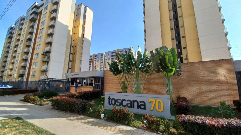 Apartamento En Arriendo - Brisas De Los Alamos, Cali