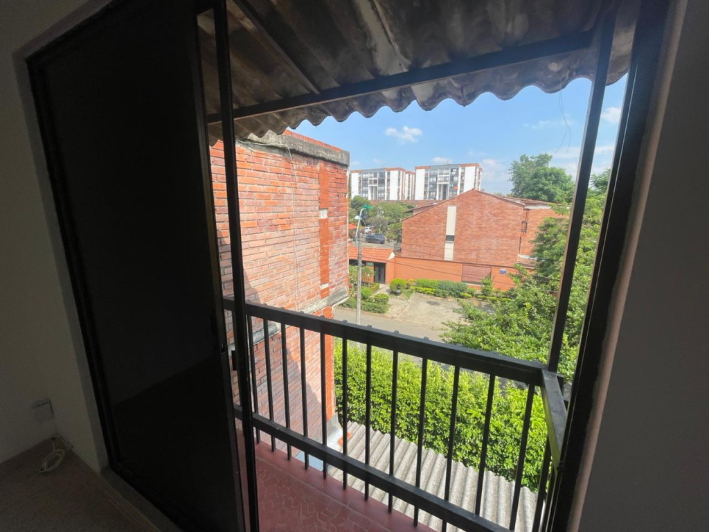 Casa En Arriendo - Santa Anita, Cali