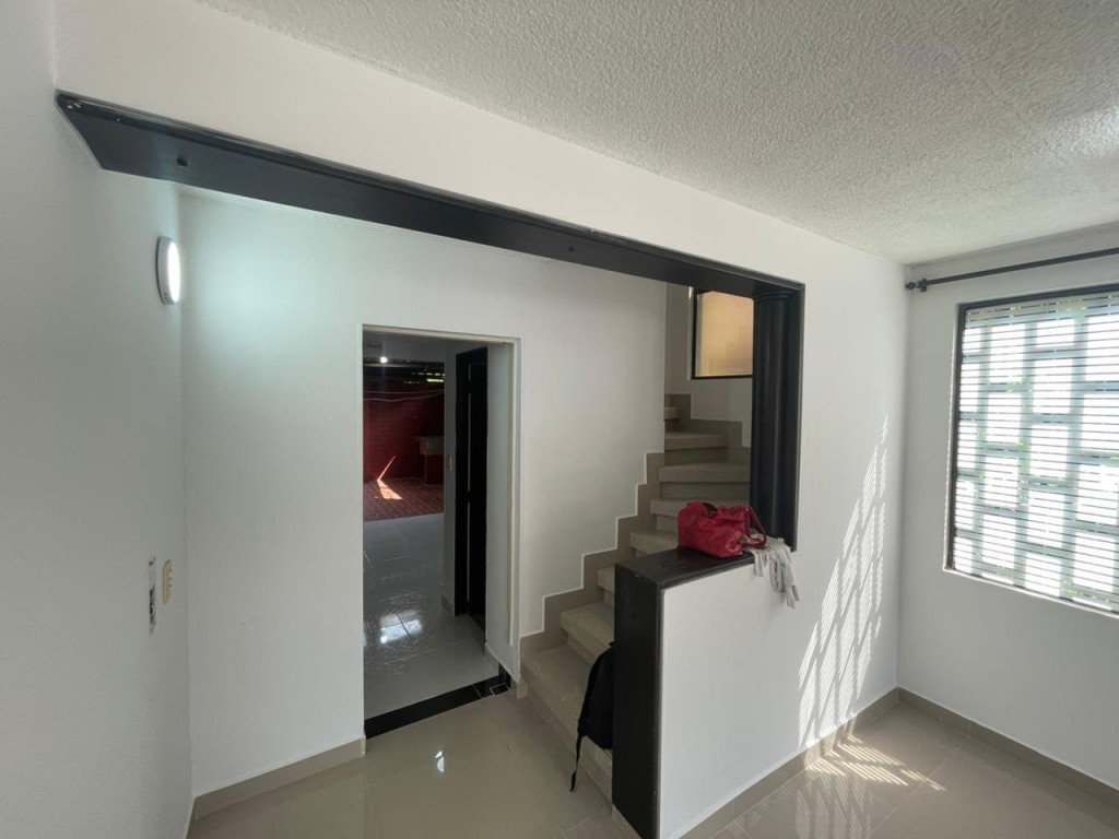 Casa En Arriendo - Santa Anita, Cali