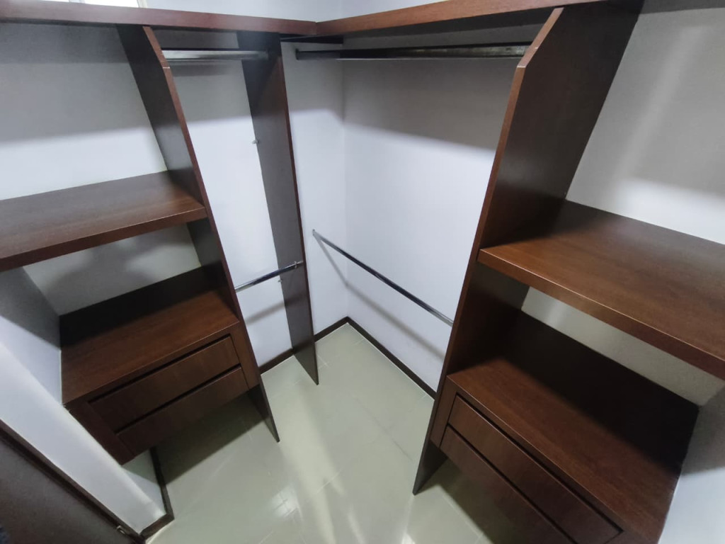 Apartamento En Arriendo - Urbanización La Flora, Cali