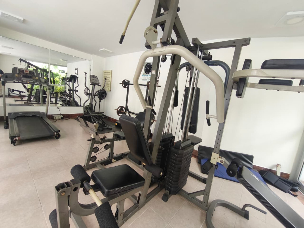 Apartamento En Arriendo - Urbanización La Flora, Cali