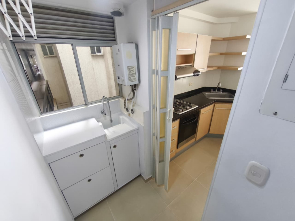 Apartamento En Arriendo - Urbanización La Flora, Cali