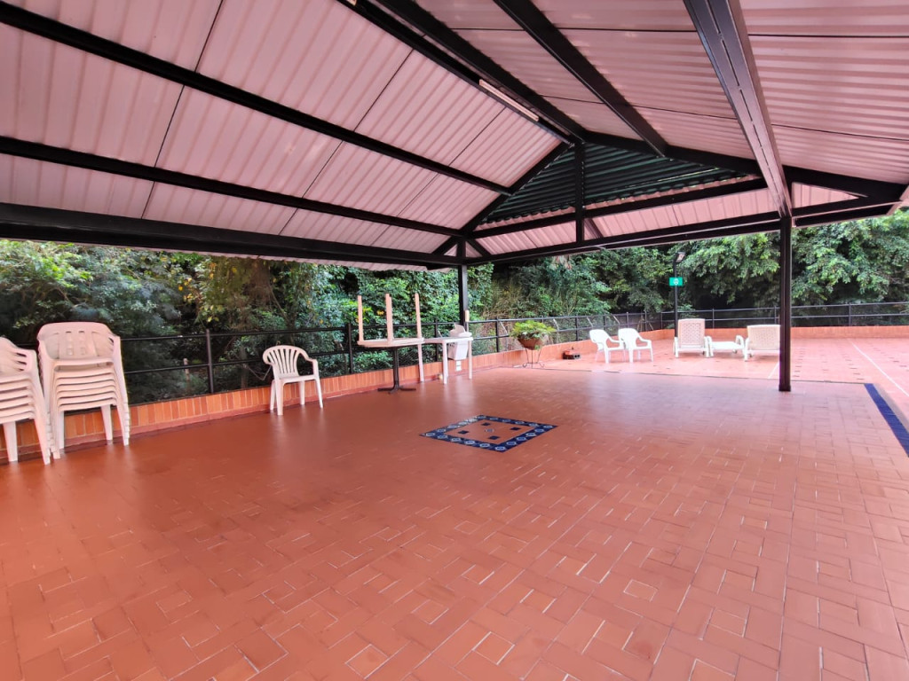 Apartamento En Venta - Granada, Cali