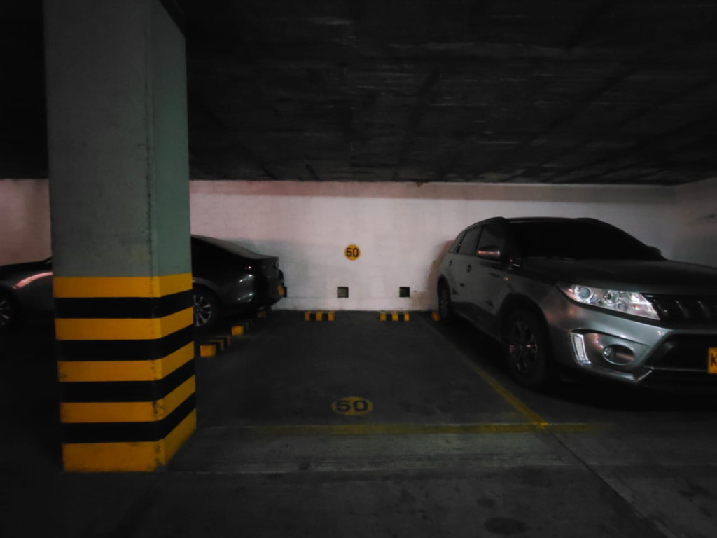 Apartamento En Venta - Granada, Cali