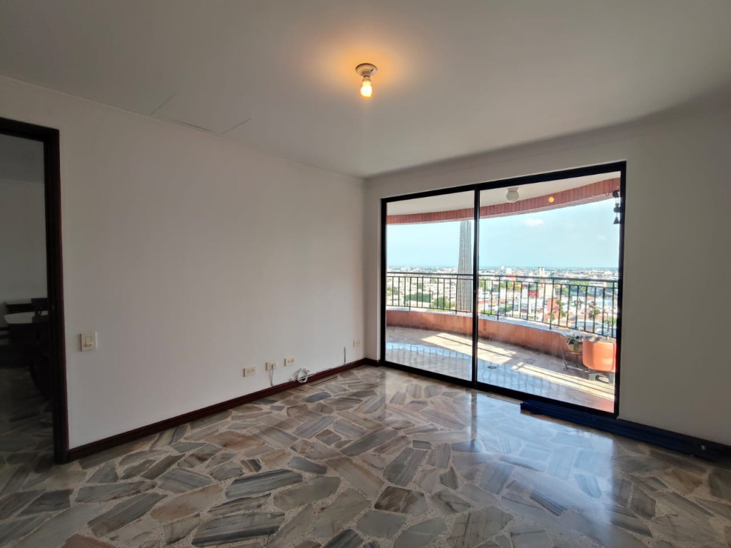 Apartamento En Venta - Granada, Cali