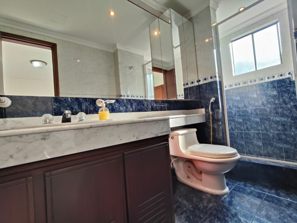 Apartamento En Venta - Granada, Cali