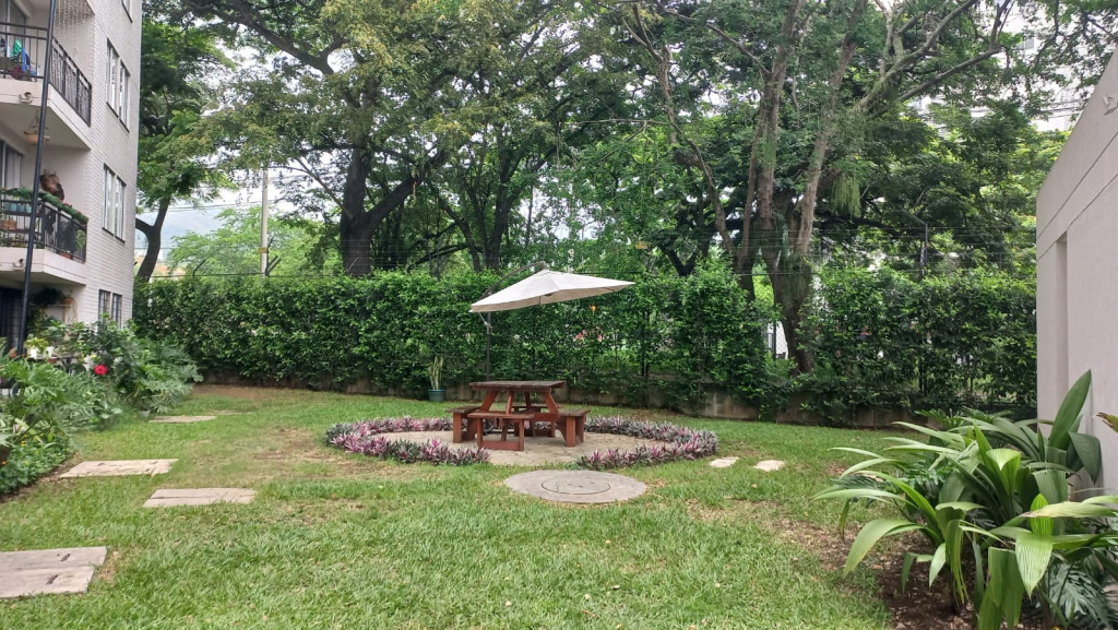 Apartamento En Arriendo - Ciudad Guabinas, Yumbo