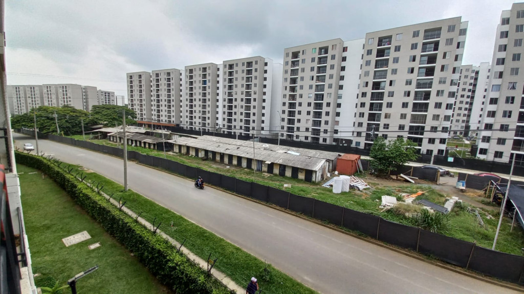 Apartamento En Arriendo - Ciudad Guabinas, Yumbo