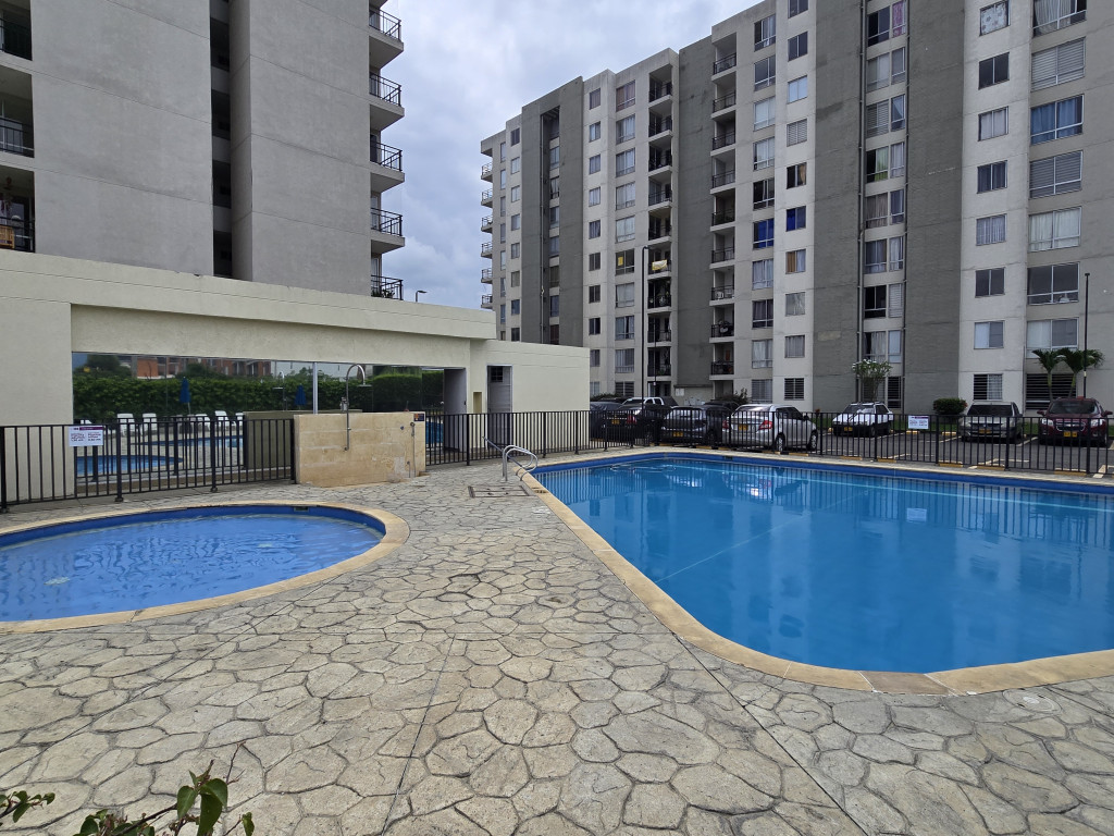 Apartamento En Venta - Bochalema, Cali