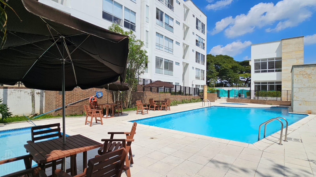 Apartamento En Arriendo - Pance, Cali