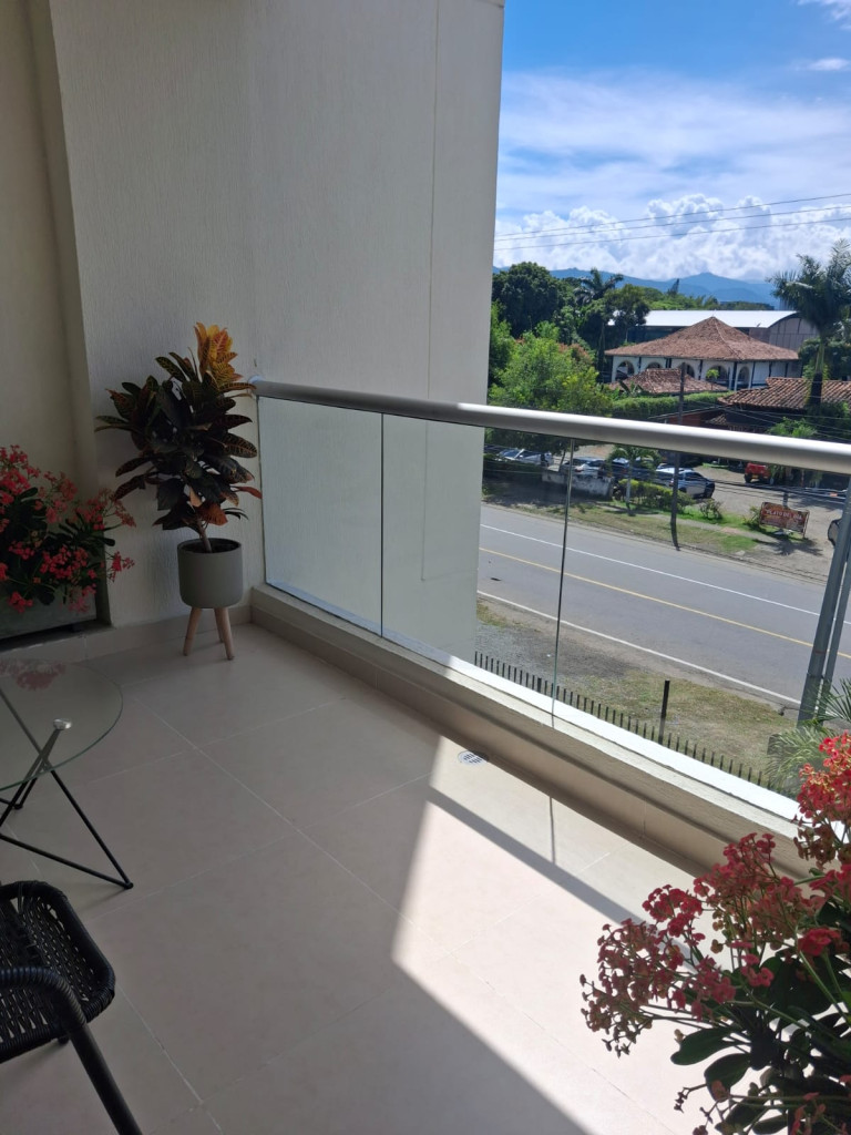 Apartamento En Arriendo - Pance, Cali