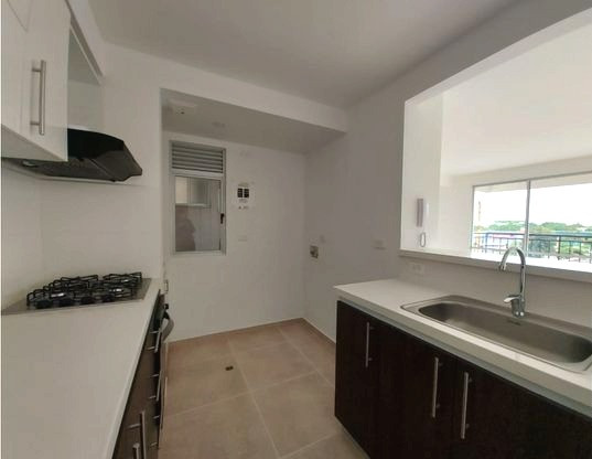 Apartamento En Arriendo - Urbanización La Flora, Cali