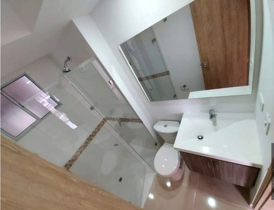 Apartamento En Arriendo - Urbanización La Flora, Cali