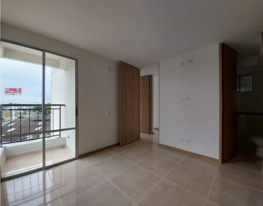 Apartamento En Arriendo - Urbanización La Flora, Cali
