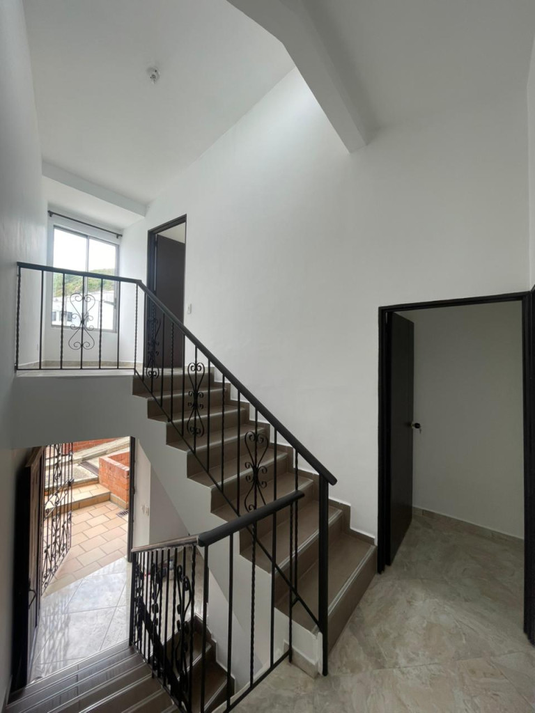 Casa En Arriendo - Chipichape, Cali