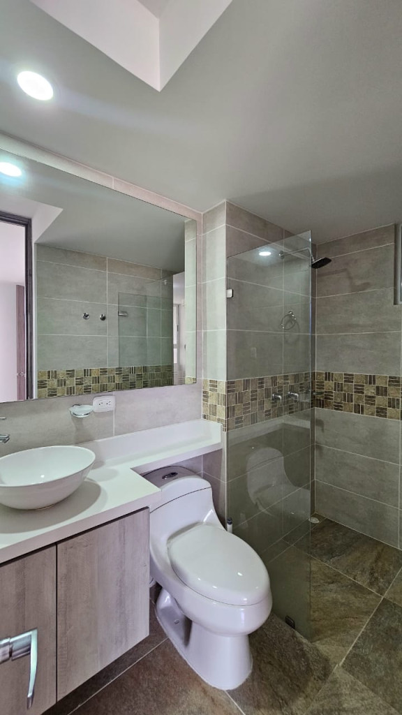 Apartamento En Arriendo - Valle Del Lili, Cali