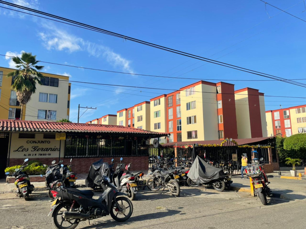 Apartamento En Arriendo - Brisas De Los Alamos, Cali