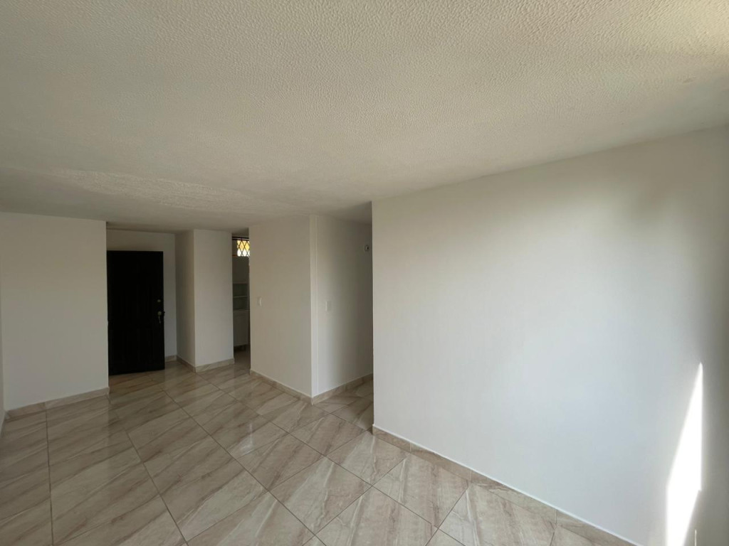 Apartamento En Arriendo - Brisas De Los Alamos, Cali