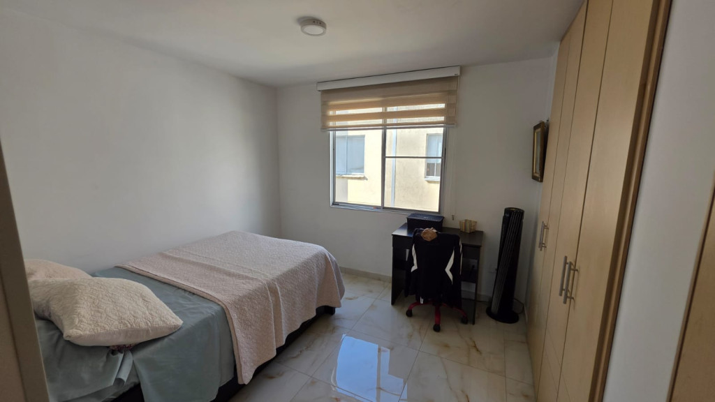 Apartamento En Arriendo - Urbanización La Flora, Cali