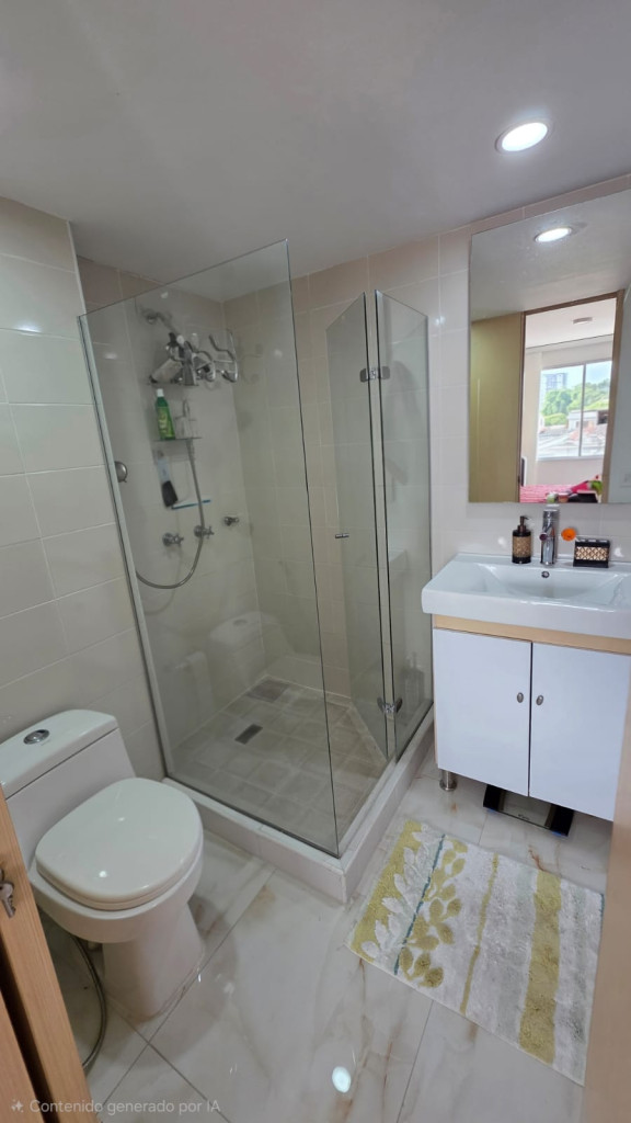 Apartamento En Arriendo - Urbanización La Flora, Cali