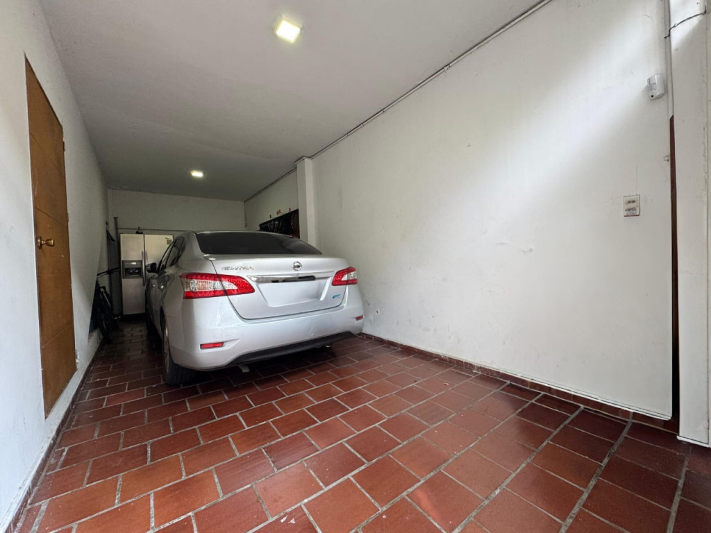 Casa En Venta - La Arboleda, Cali