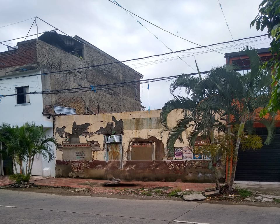 Casalotes En Venta - Obrero   , Cali