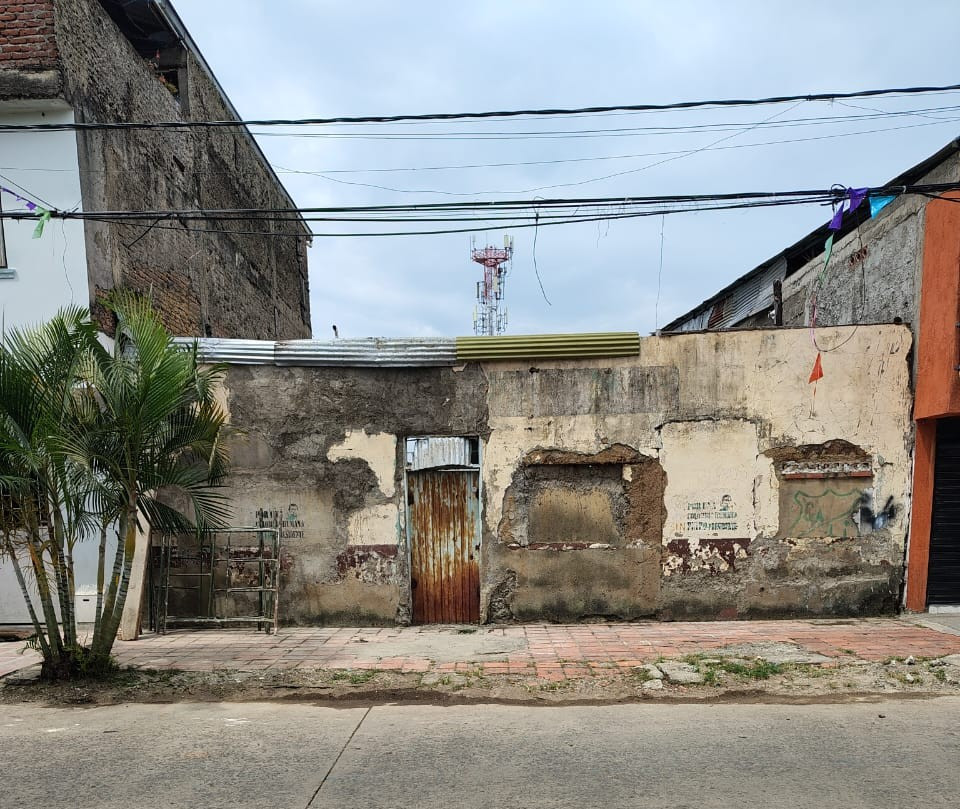 Casalotes En Venta - Obrero   , Cali