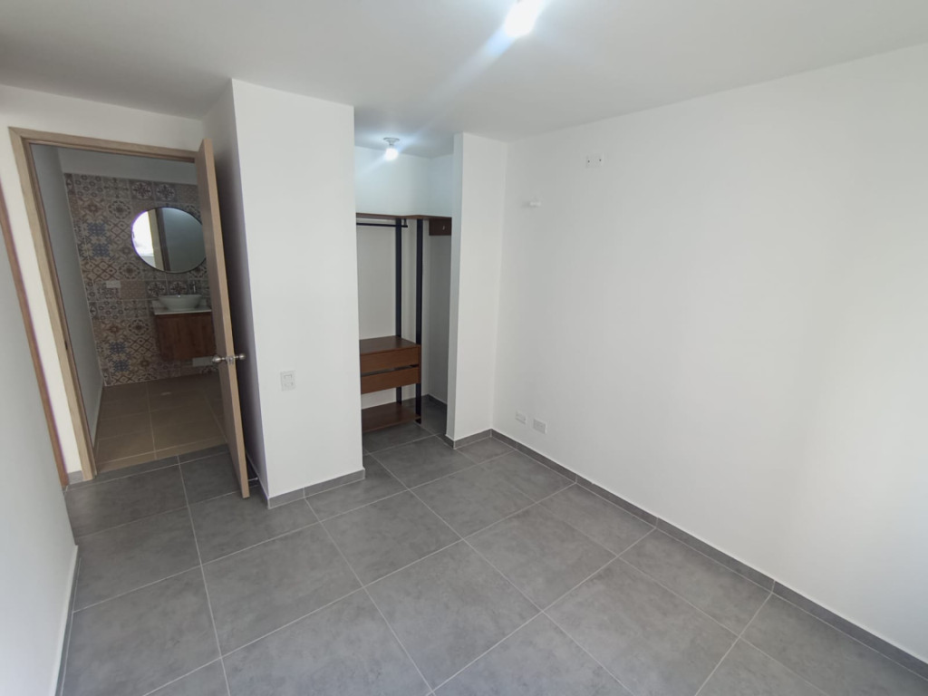 Apartamento En Arriendo - Ciudad Guabinas, Yumbo