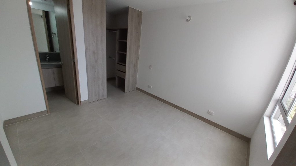 Apartamento En Arriendo - Prados Del Norte, Cali