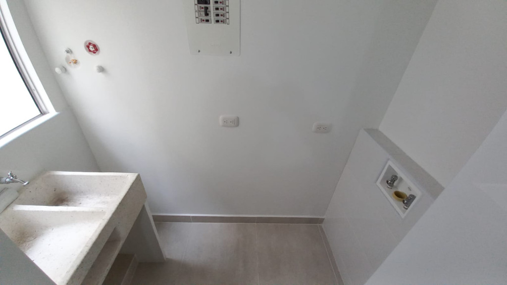 Apartamento En Arriendo - Prados Del Norte, Cali